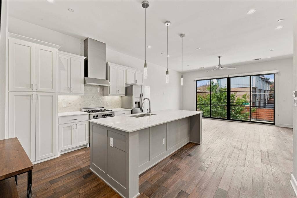 5122 Capitol Avenue, #103, Dallas, TX 75206 5122 Capitol Avenue, #103, Dallas, TX 75206