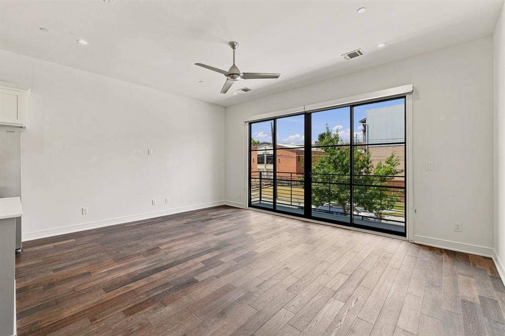 5122 Capitol Avenue, #103, Dallas, TX 75206 5122 Capitol Avenue, #103, Dallas, TX 75206