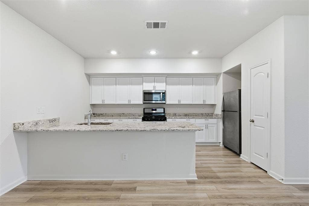 402 Marsh Lane, Princeton, TX 75407