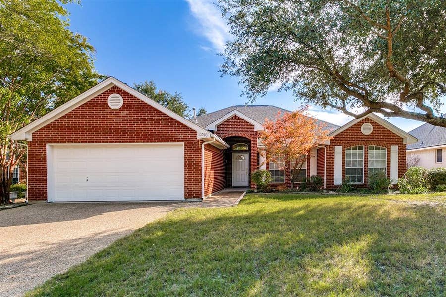 Property photo for 10533 Whitestone Ranch Road, Benbrook, TX