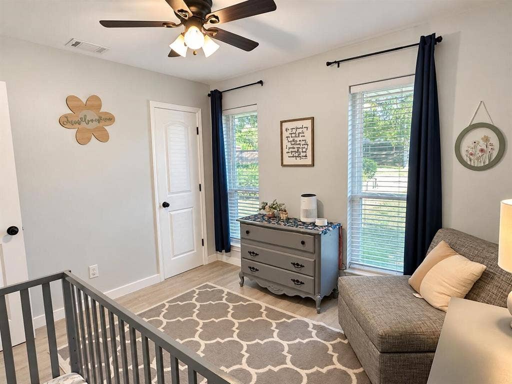 8405 Creekwood Drive, Dallas, TX 75228 8405 Creekwood Drive, Dallas, TX 75228