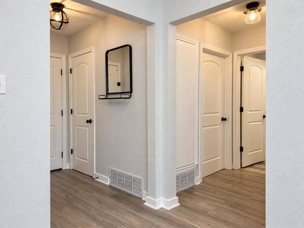 8405 Creekwood Drive, Dallas, TX 75228 8405 Creekwood Drive, Dallas, TX 75228