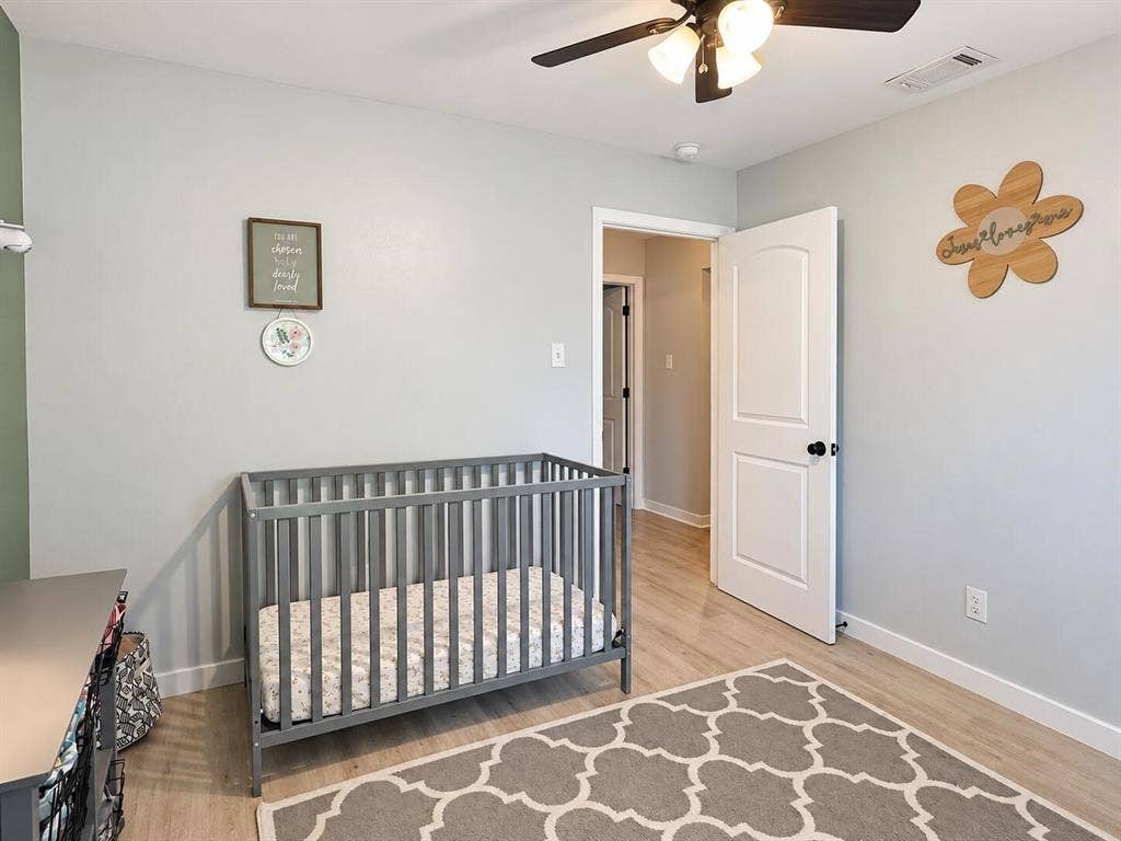 8405 Creekwood Drive, Dallas, TX 75228 8405 Creekwood Drive, Dallas, TX 75228