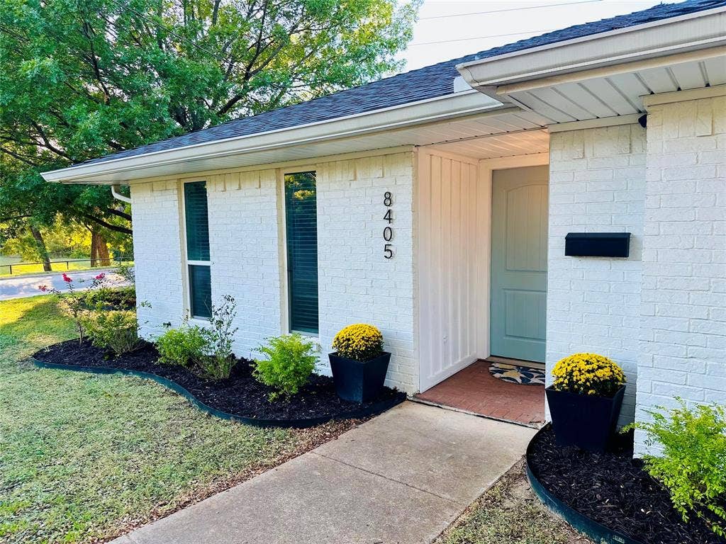 8405 Creekwood Drive, Dallas, TX 75228 8405 Creekwood Drive, Dallas, TX 75228