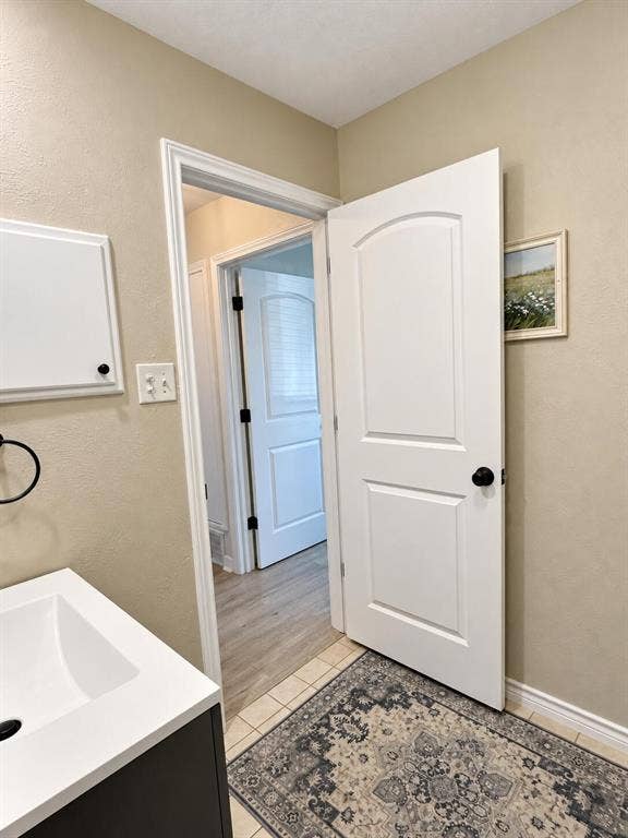 8405 Creekwood Drive, Dallas, TX 75228 8405 Creekwood Drive, Dallas, TX 75228