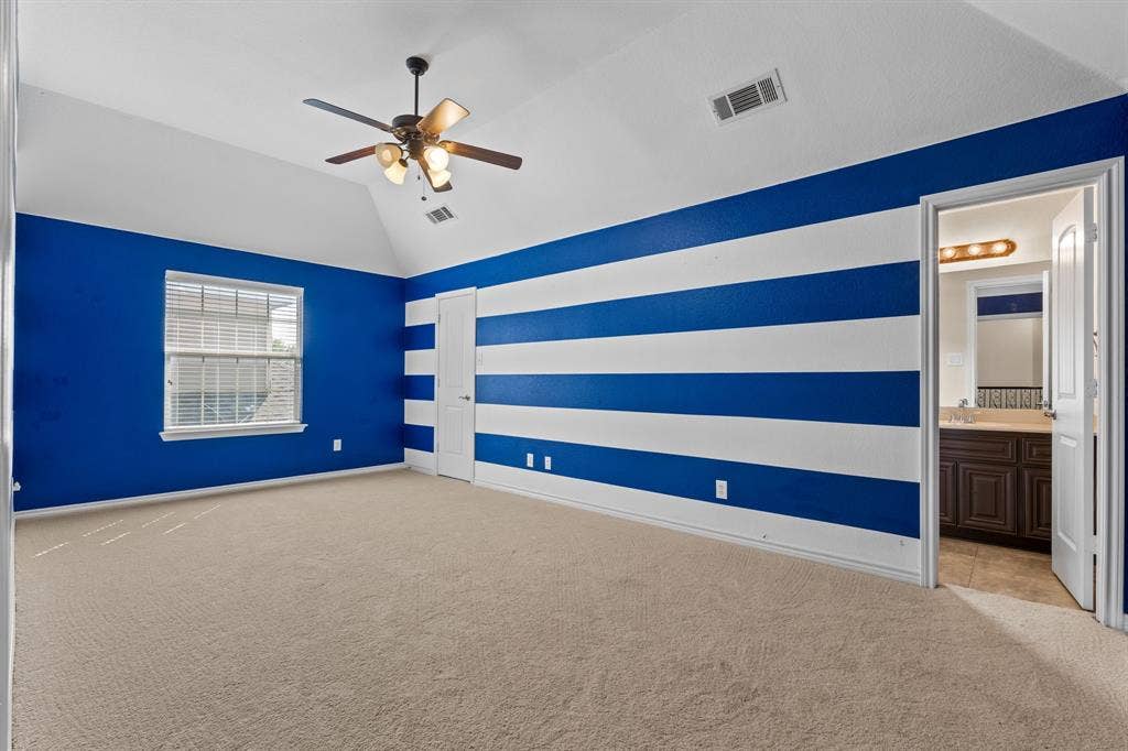 10437 Chantry Lane, Frisco, TX 75035 Secondary Bedroom Upstairs