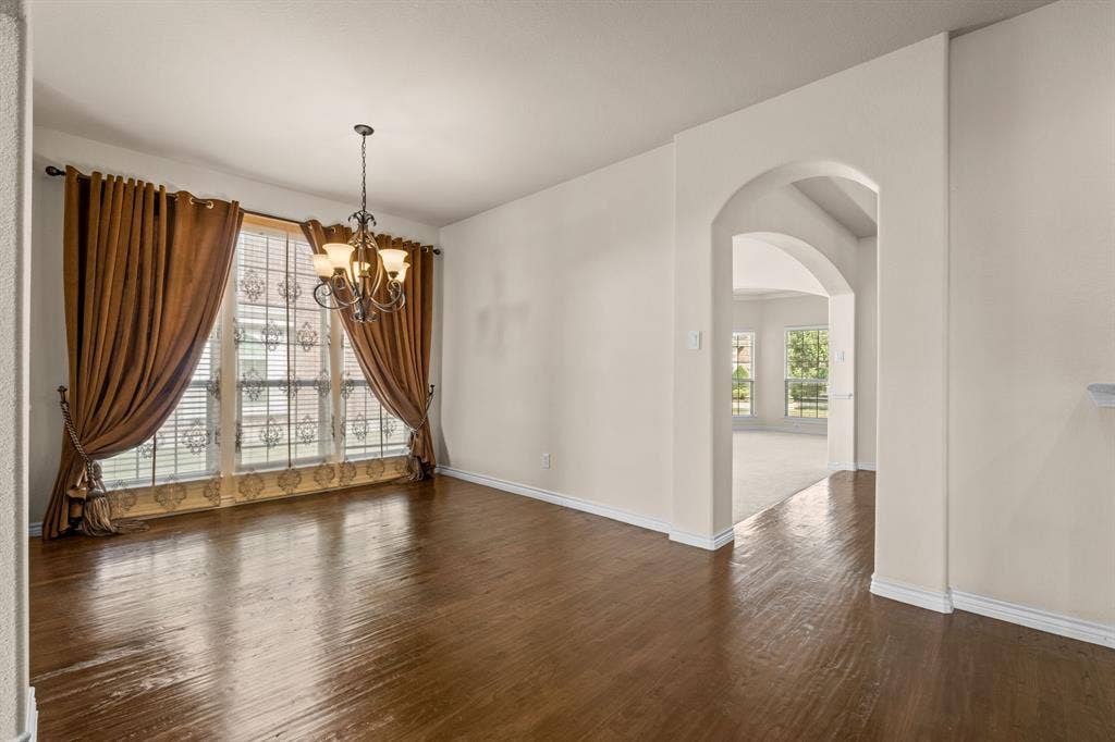 10437 Chantry Lane, Frisco, TX 75035 10437 Chantry Lane, Frisco, TX 75035