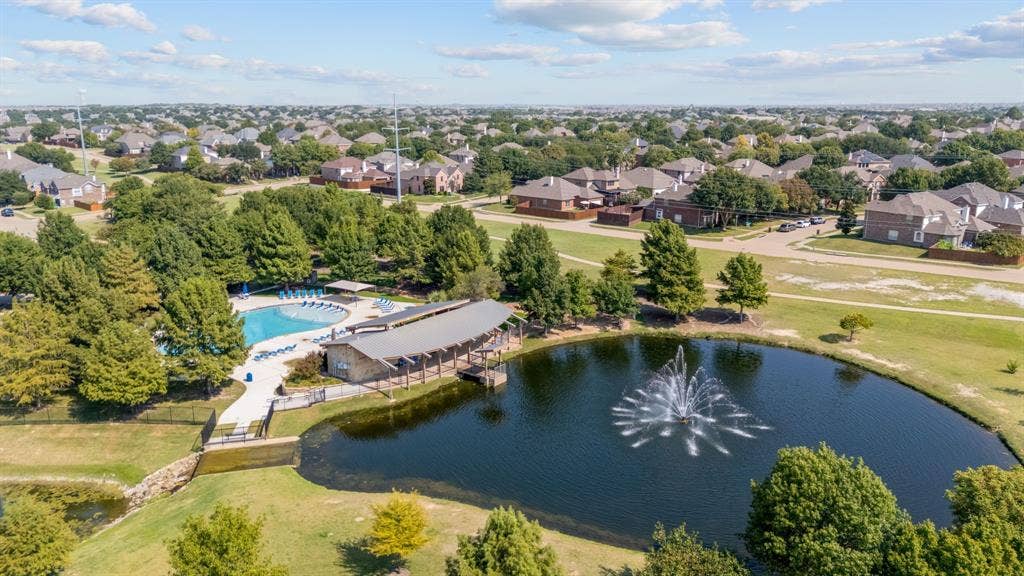 10437 Chantry Lane, Frisco, TX 75035 10437 Chantry Lane, Frisco, TX 75035