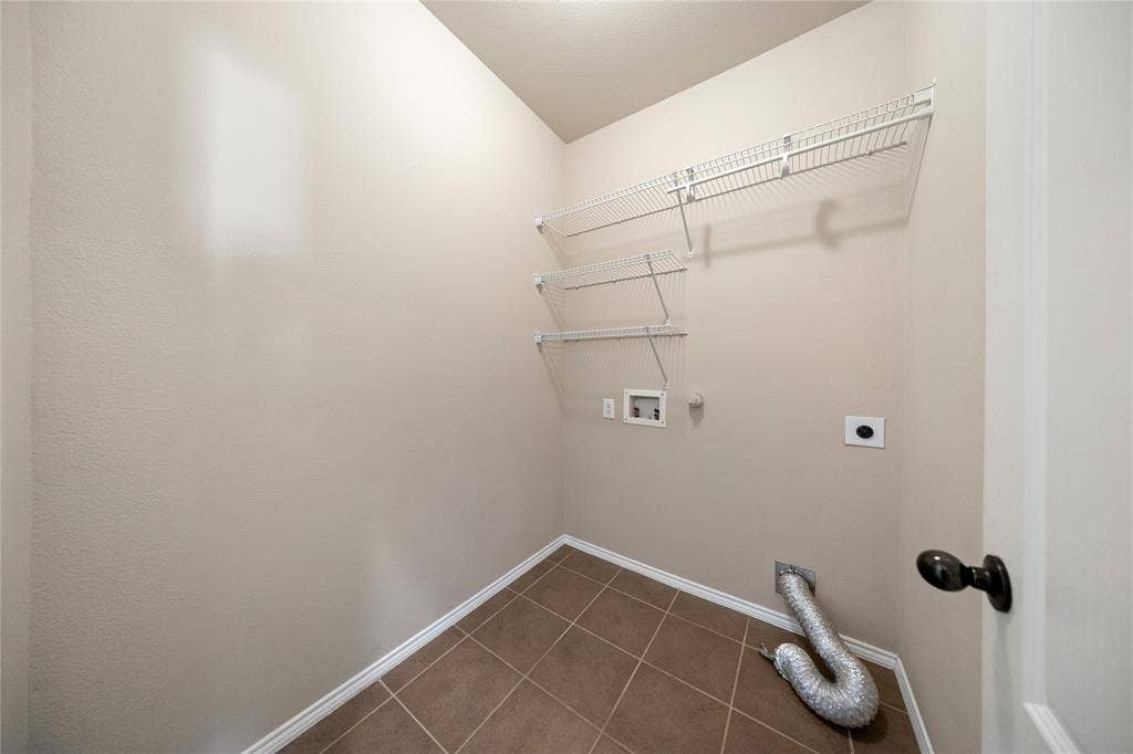5124 Hidden Knolls Drive, McKinney, TX 75071 5124 Hidden Knolls Drive, McKinney, TX 75071