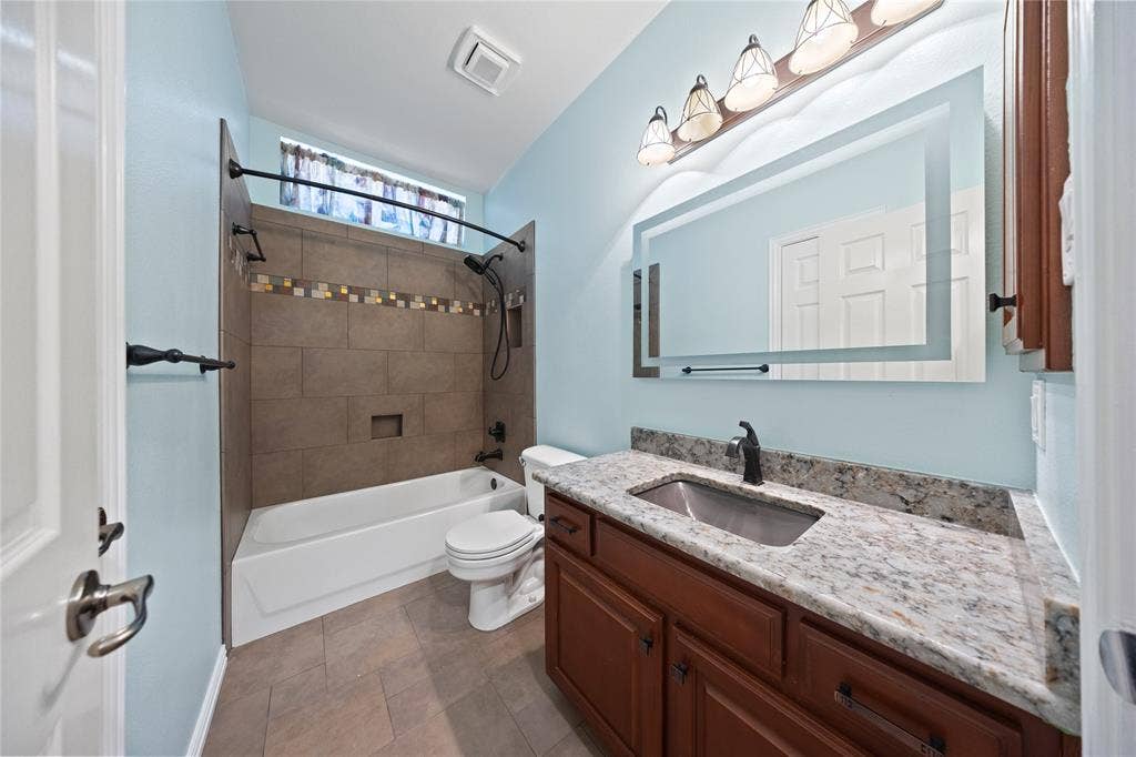 3429 Brushy Creek Drive, Plano, TX 75025 3429 Brushy Creek Drive, Plano, TX 75025