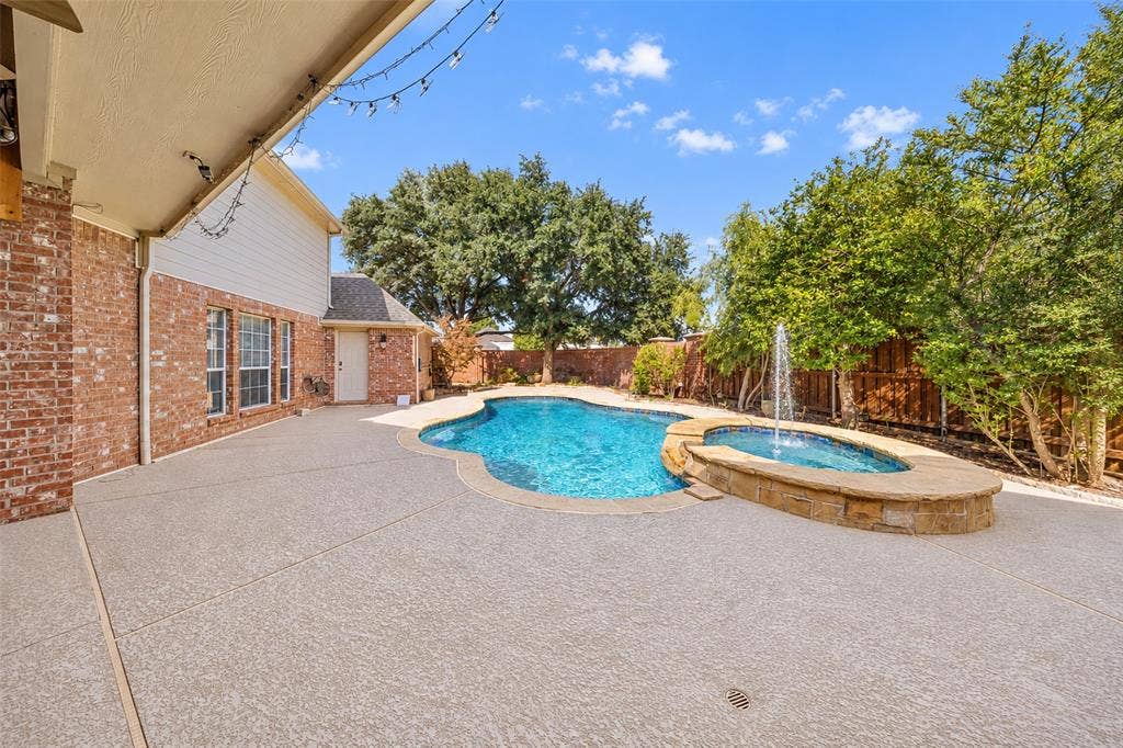 3429 Brushy Creek Drive, Plano, TX 75025 3429 Brushy Creek Drive, Plano, TX 75025