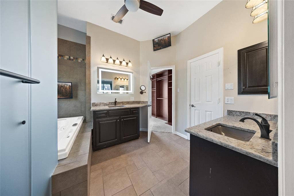 3429 Brushy Creek Drive, Plano, TX 75025 3429 Brushy Creek Drive, Plano, TX 75025