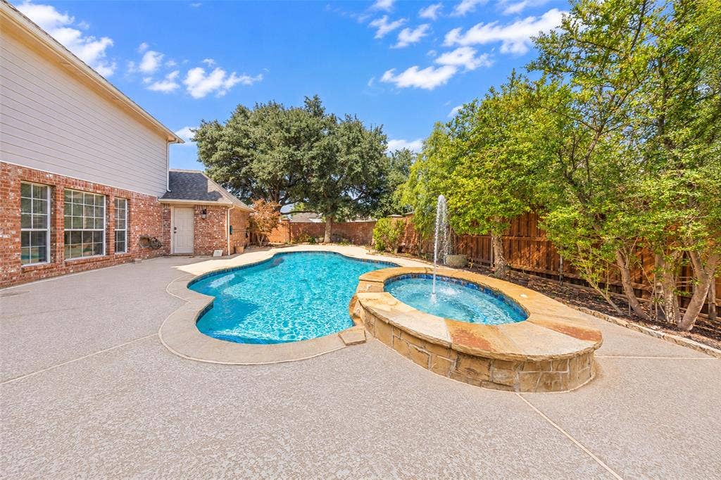 3429 Brushy Creek Drive, Plano, TX 75025 3429 Brushy Creek Drive, Plano, TX 75025