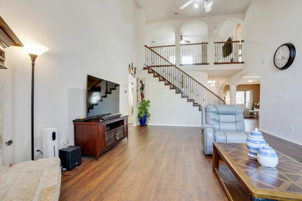 10153 Ferry Farm Lane, Frisco, TX 75035 10153 Ferry Farm Lane, Frisco, TX 75035