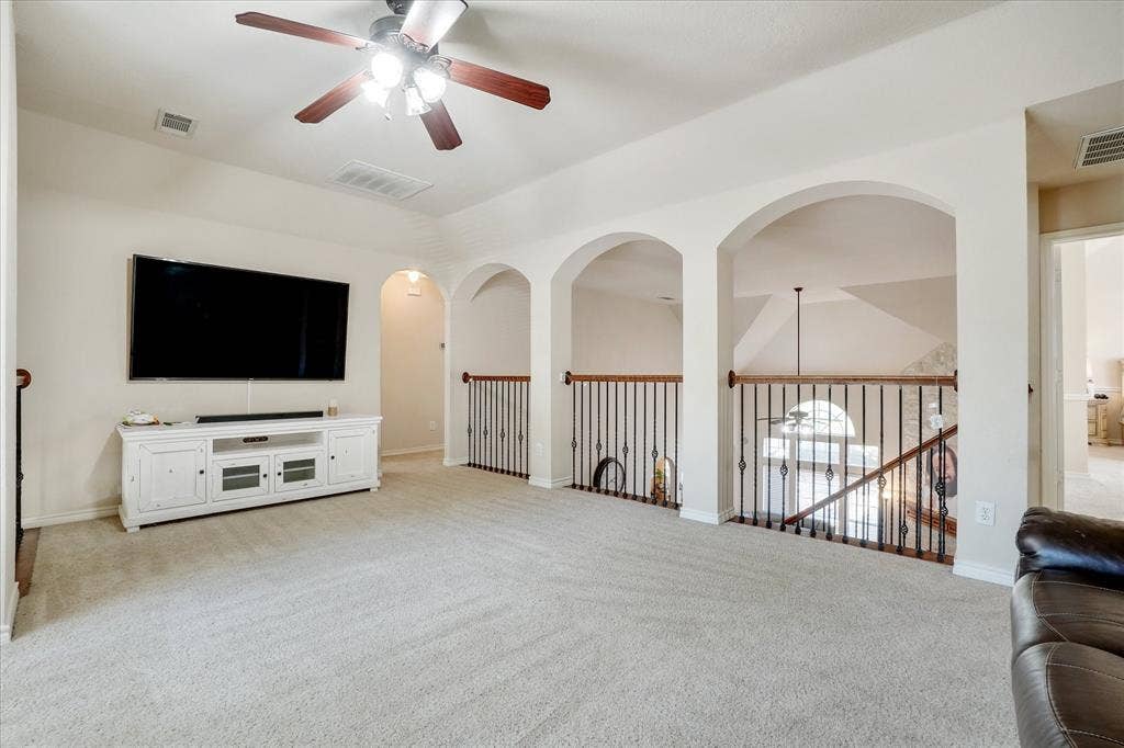 10153 Ferry Farm Lane, Frisco, TX 75035 10153 Ferry Farm Lane, Frisco, TX 75035