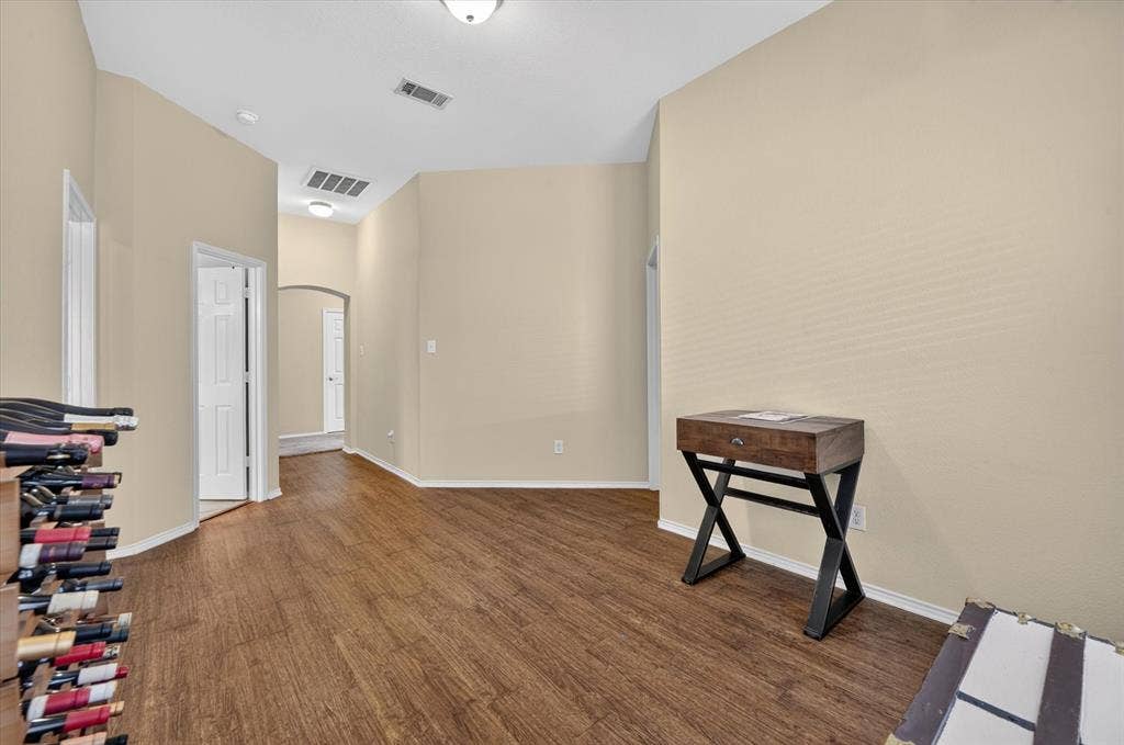 5717 Southern Hills Drive, North Richland Hills, TX 76180