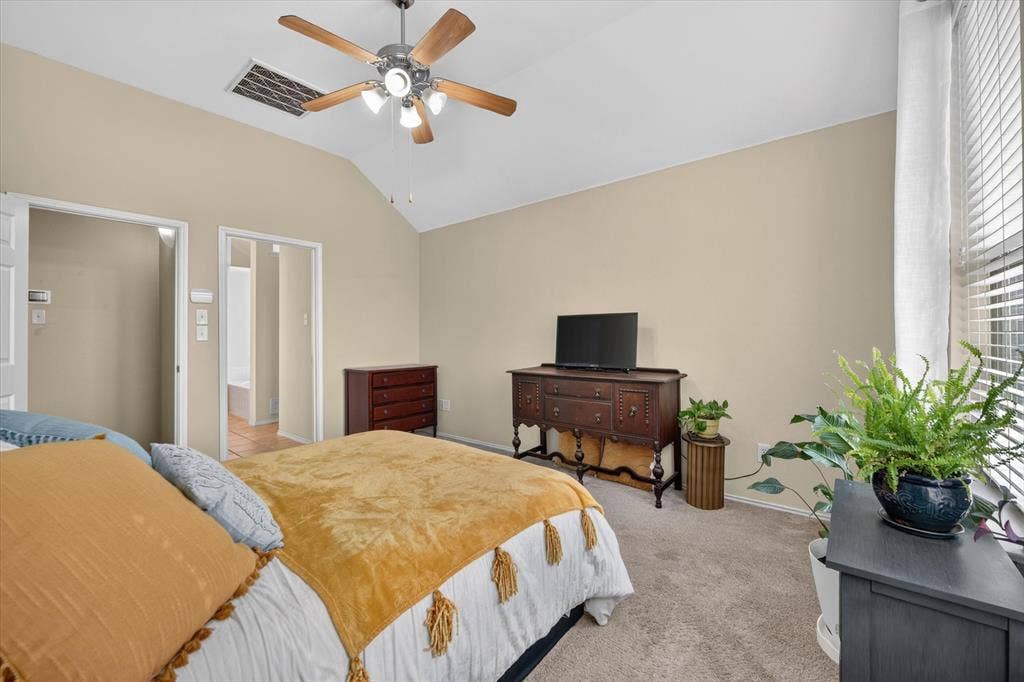 5717 Southern Hills Drive, North Richland Hills, TX 76180