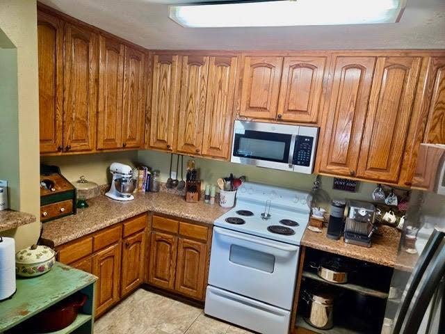7933 Tumbleweed Trail, White Settlement, TX 76108