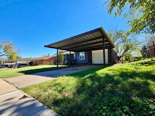 7933 Tumbleweed Trail, White Settlement, TX 76108