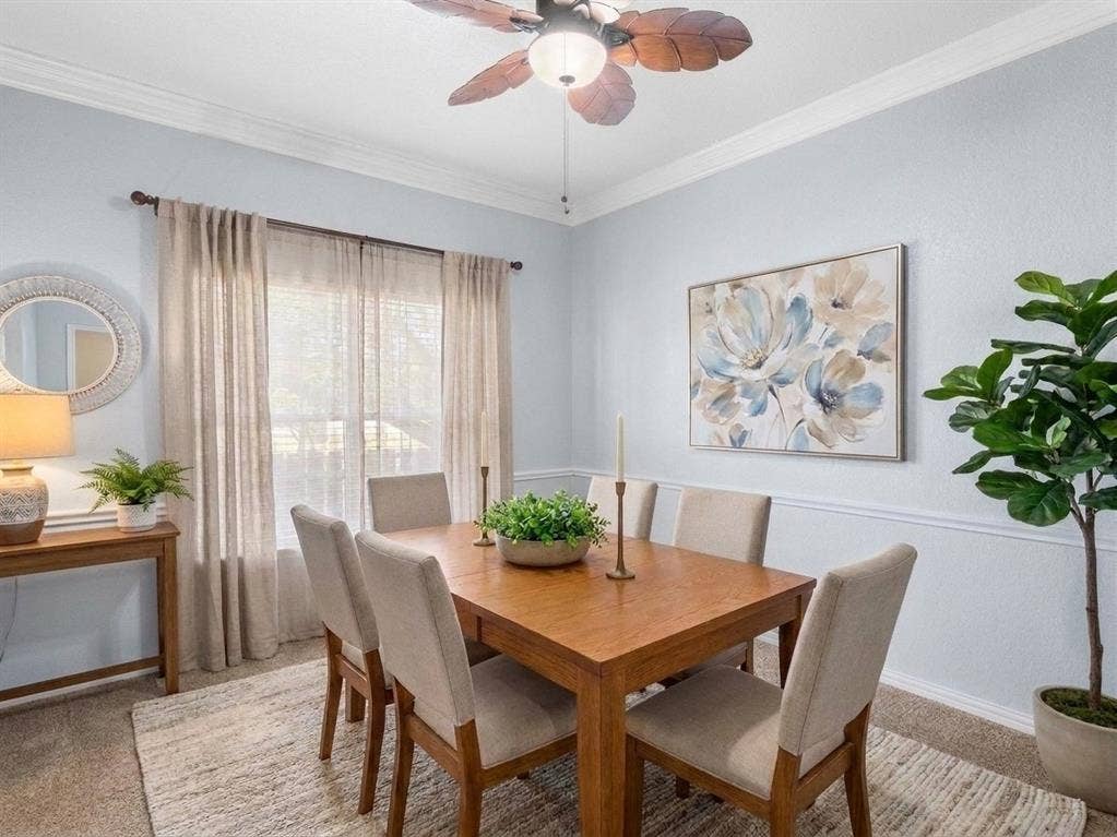 3103 Rim Rock Court, Granbury, TX 76049 Virtually staged dining area