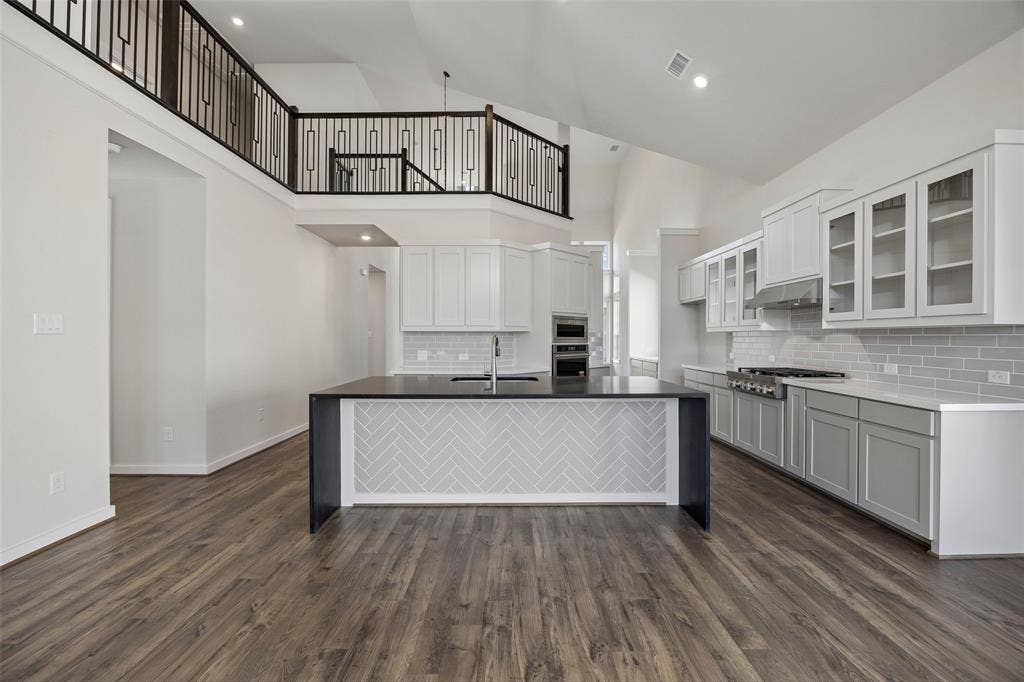 8514 Great Stone Trail, Rowlett, TX 75089