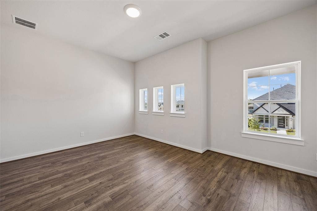 8514 Great Stone Trail, Rowlett, TX 75089