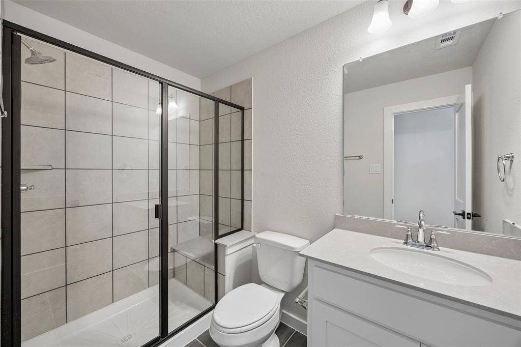 8514 Great Stone Trail, Rowlett, TX 75089