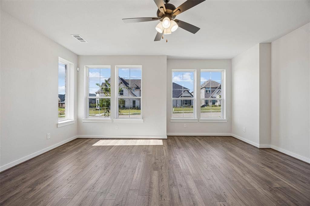 8514 Great Stone Trail, Rowlett, TX 75089