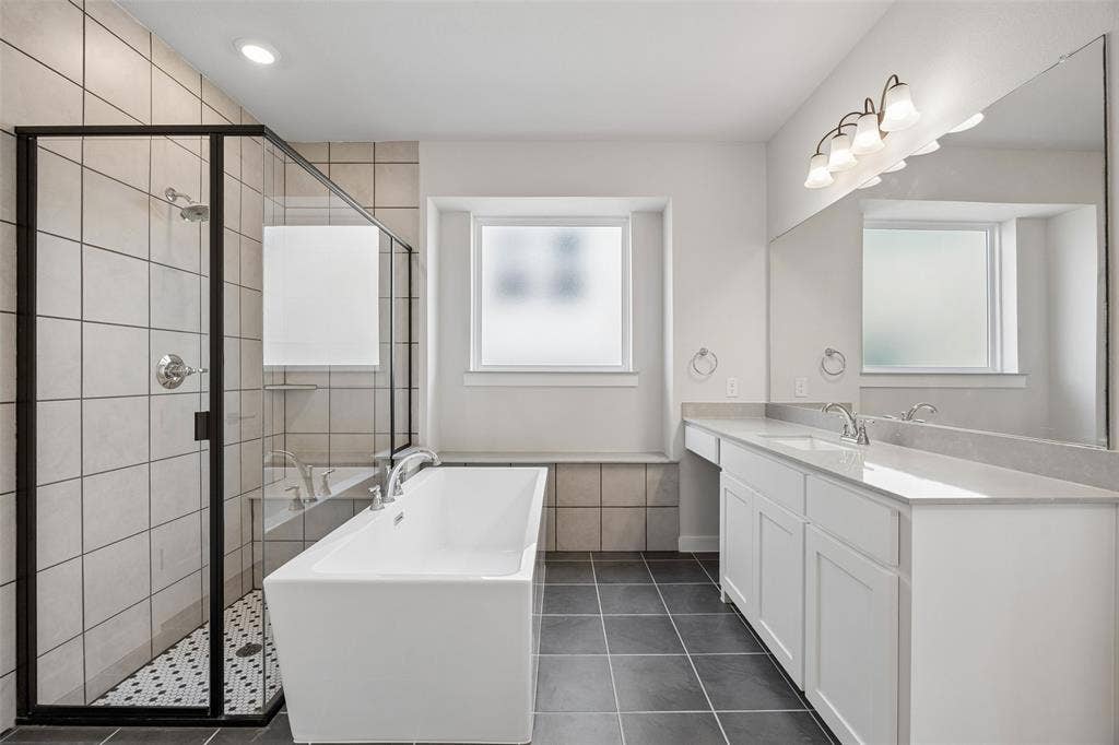 8514 Great Stone Trail, Rowlett, TX 75089