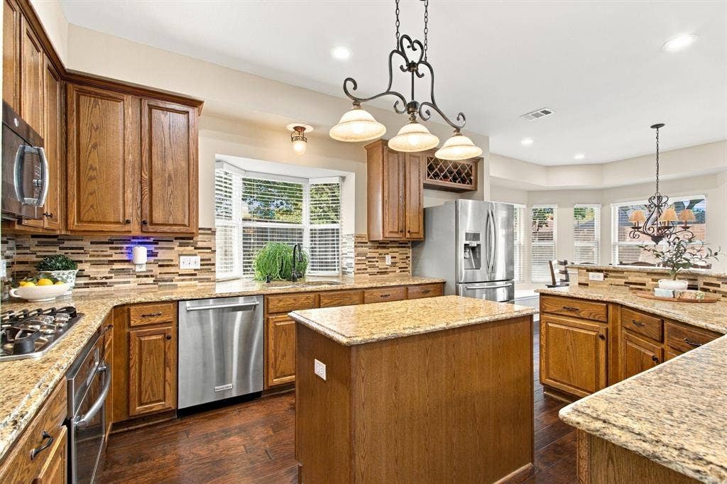 7536 Kathryn Drive, Frisco, TX 75035