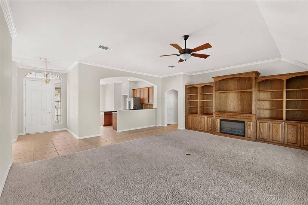 9900 Hanford Drive, Denton, TX 76207