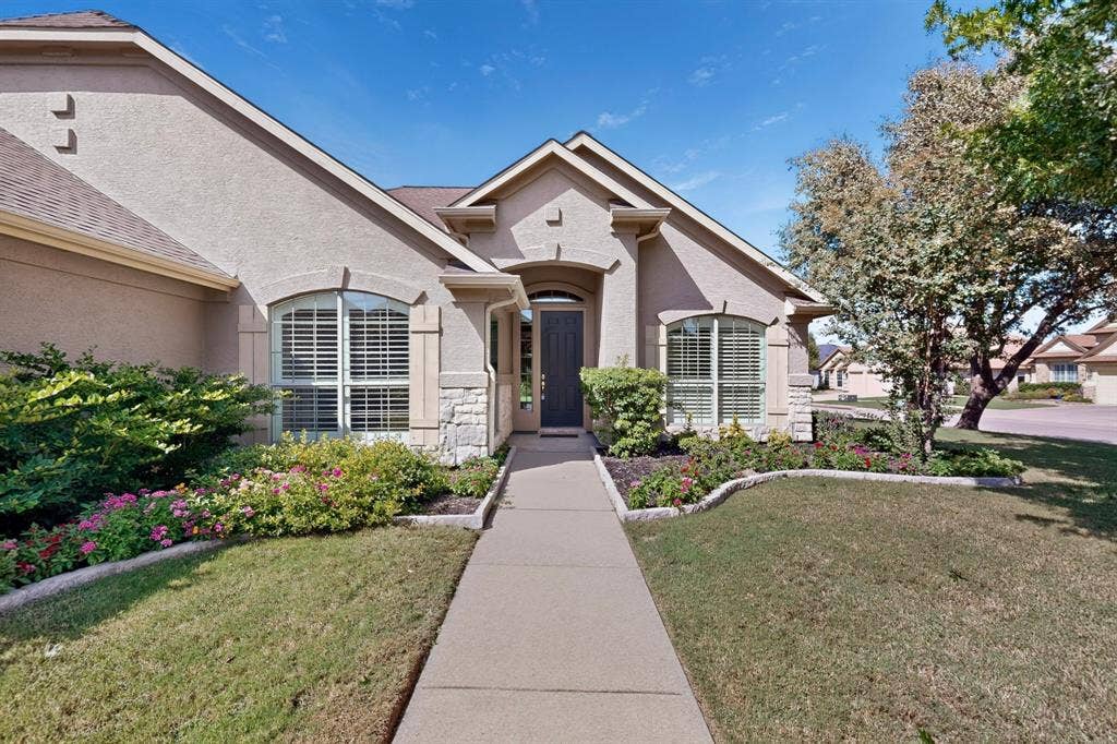 9900 Hanford Drive, Denton, TX 76207