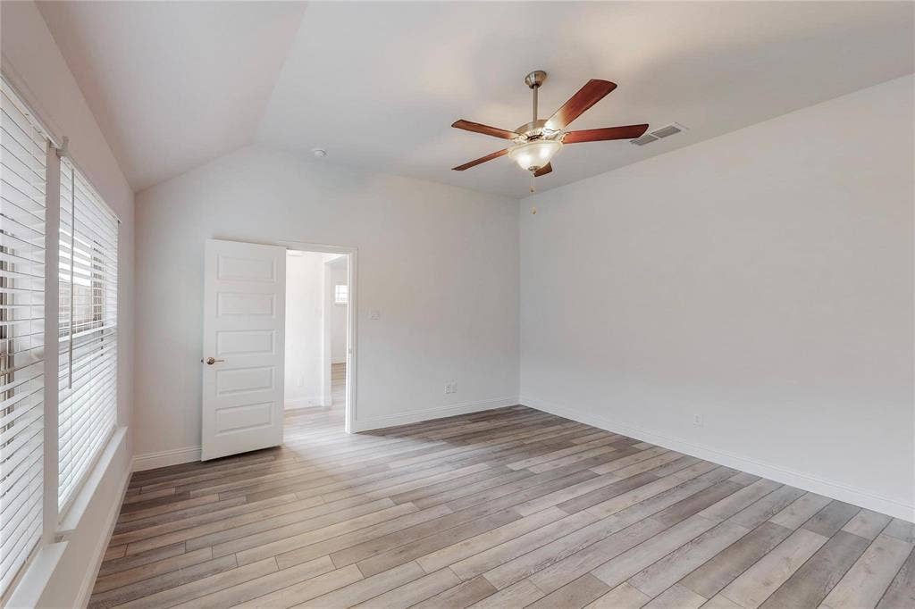 272 Tallgrass Drive, Lavon, TX 75166 272 Tallgrass Drive, Lavon, TX 75166