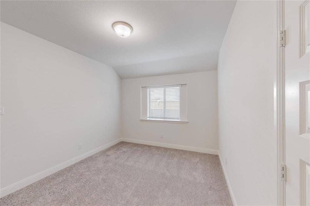 272 Tallgrass Drive, Lavon, TX 75166 272 Tallgrass Drive, Lavon, TX 75166