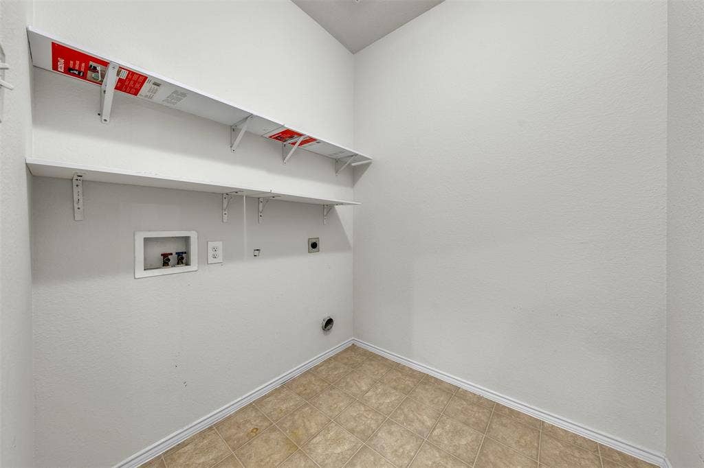 9924 Lexington Drive, Providence Village, TX 76227