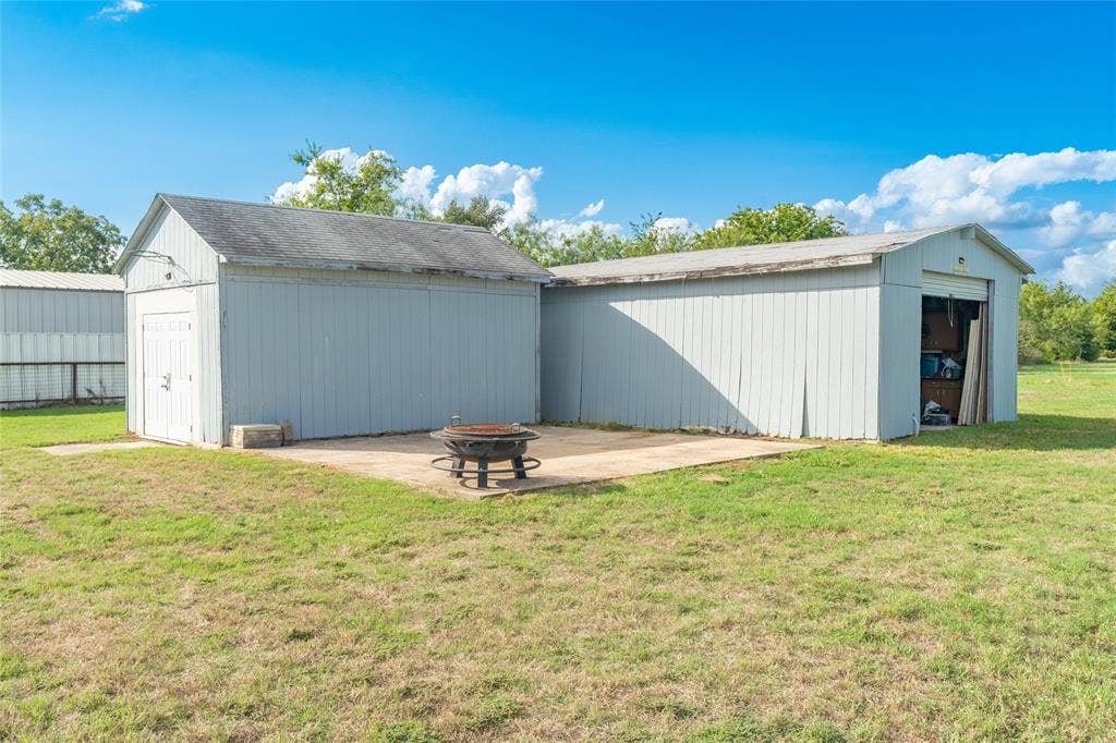 2490 County Road 2168, Caddo Mills, TX 75135 2490 County Road 2168, Caddo Mills, TX 75135