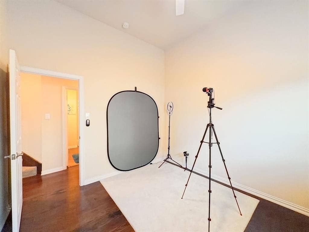 717 Keswick Drive, DeSoto, TX 75115