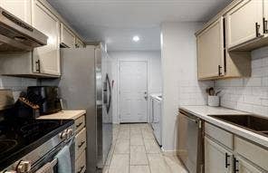 4414 Knoxville Street, Houston, TX 77051 4414 Knoxville Street, Houston, TX 77051
