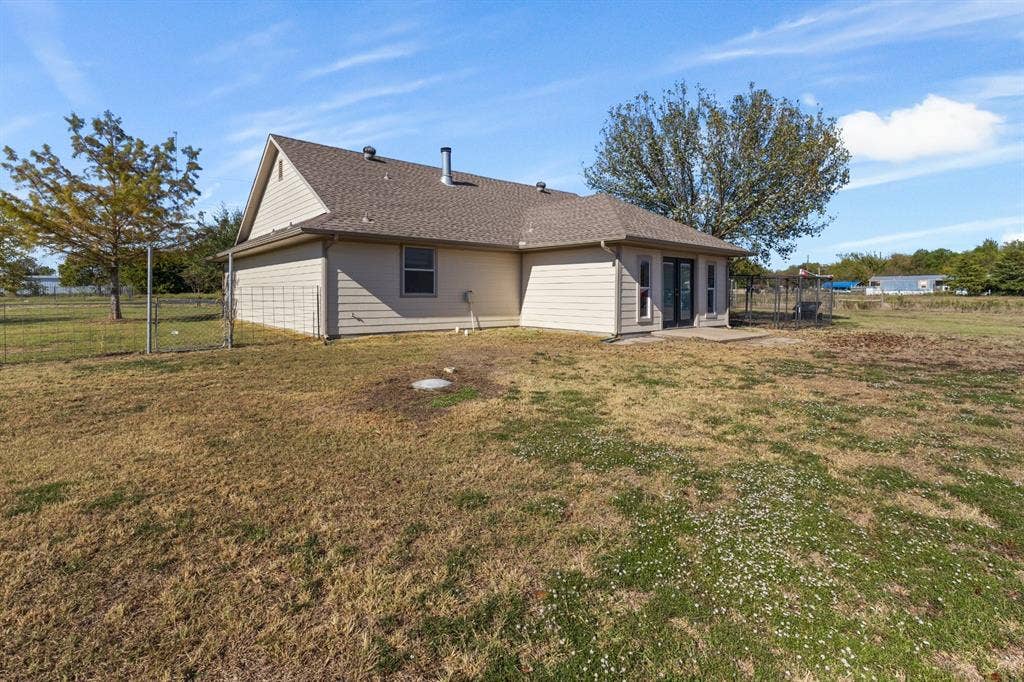 5795 Spillane Street, Nevada, TX 75173 5795 Spillane Street, Nevada, TX 75173