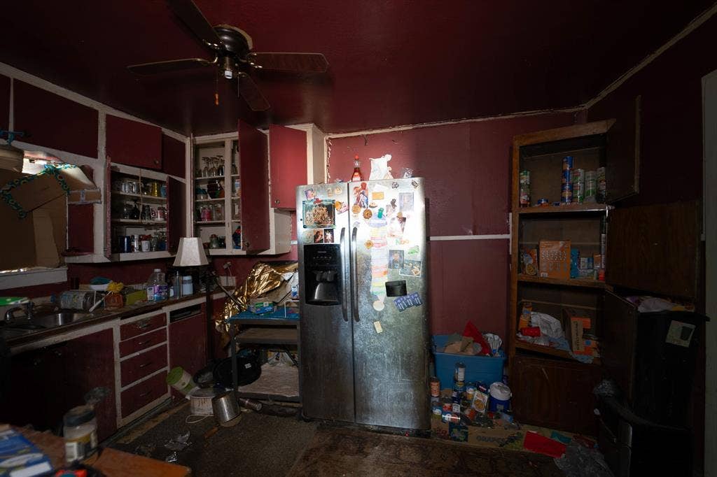 304 Lawrence Street, Talco, TX 75487