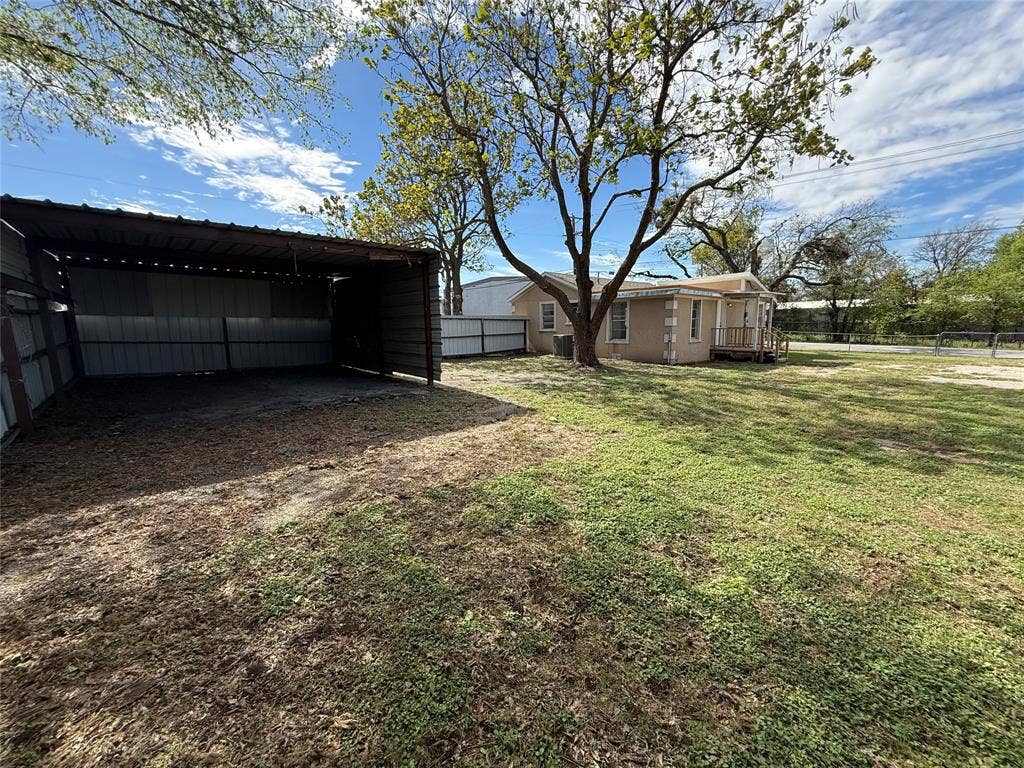 5524 Scoggins, Sansom Park, TX 76114
