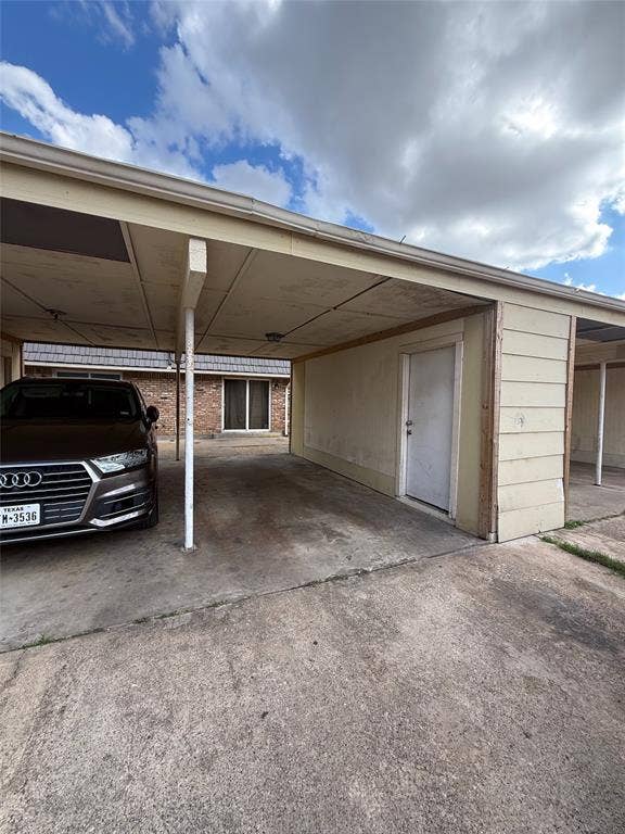 6340 Walraven Circle, Fort Worth, TX 76133