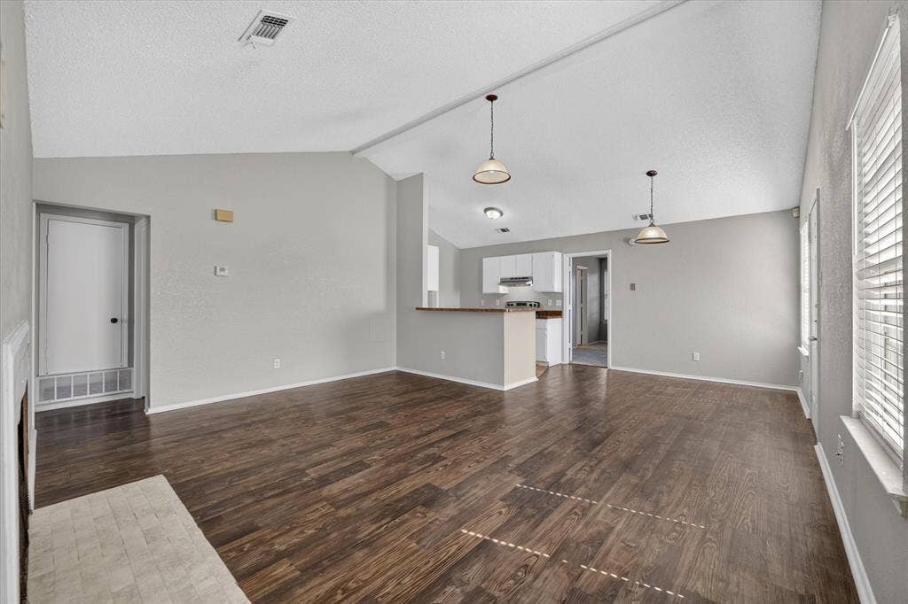 7505 Tiffany Meadows Lane, Fort Worth, TX 76140