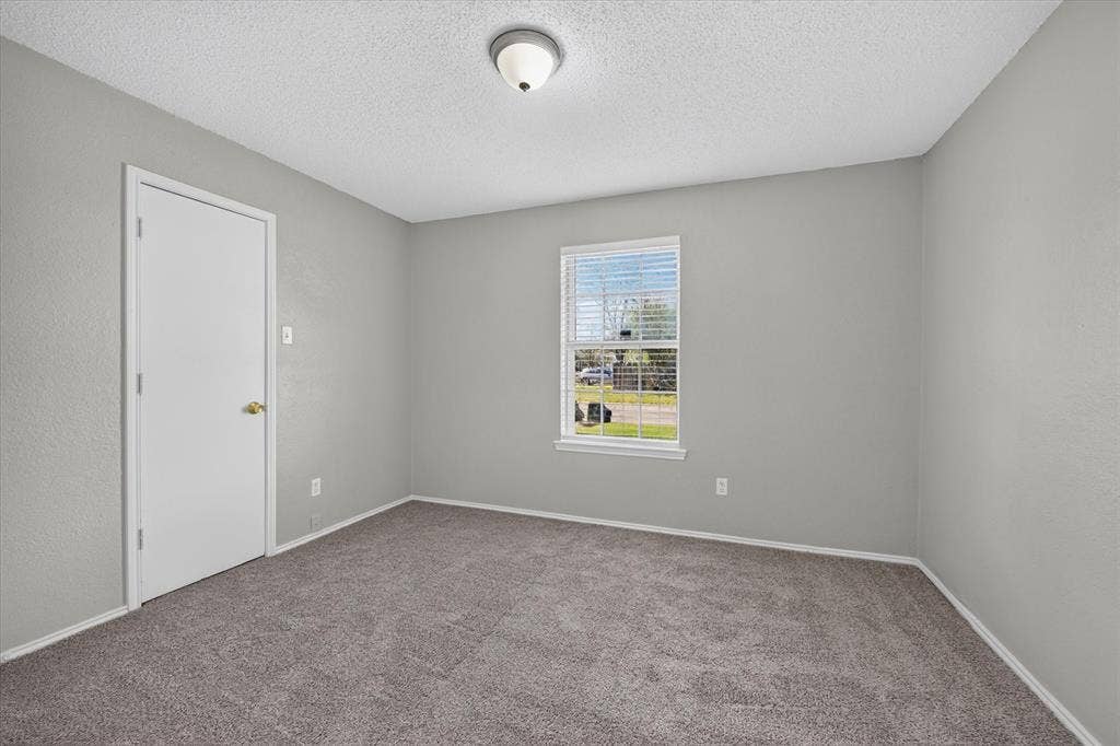 7505 Tiffany Meadows Lane, Fort Worth, TX 76140