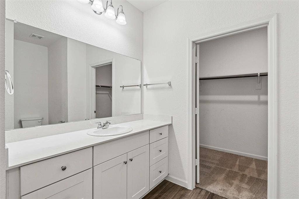 8360 Stovepipe Drive, Fort Worth, TX 76179