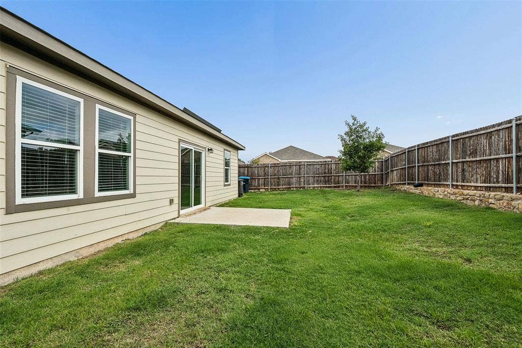 8360 Stovepipe Drive, Fort Worth, TX 76179