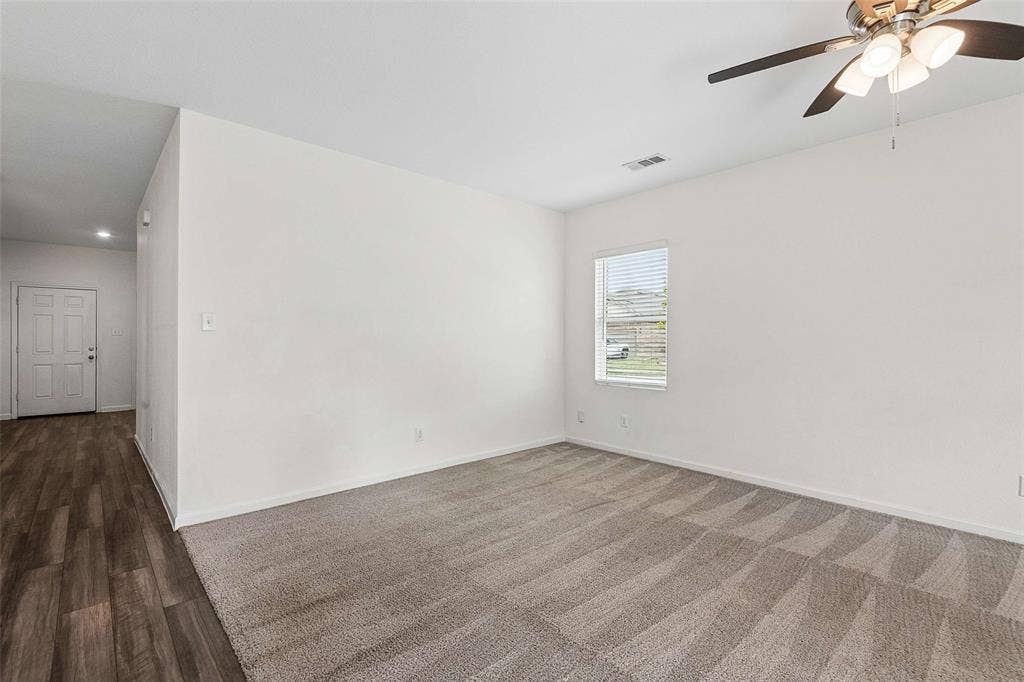 8360 Stovepipe Drive, Fort Worth, TX 76179