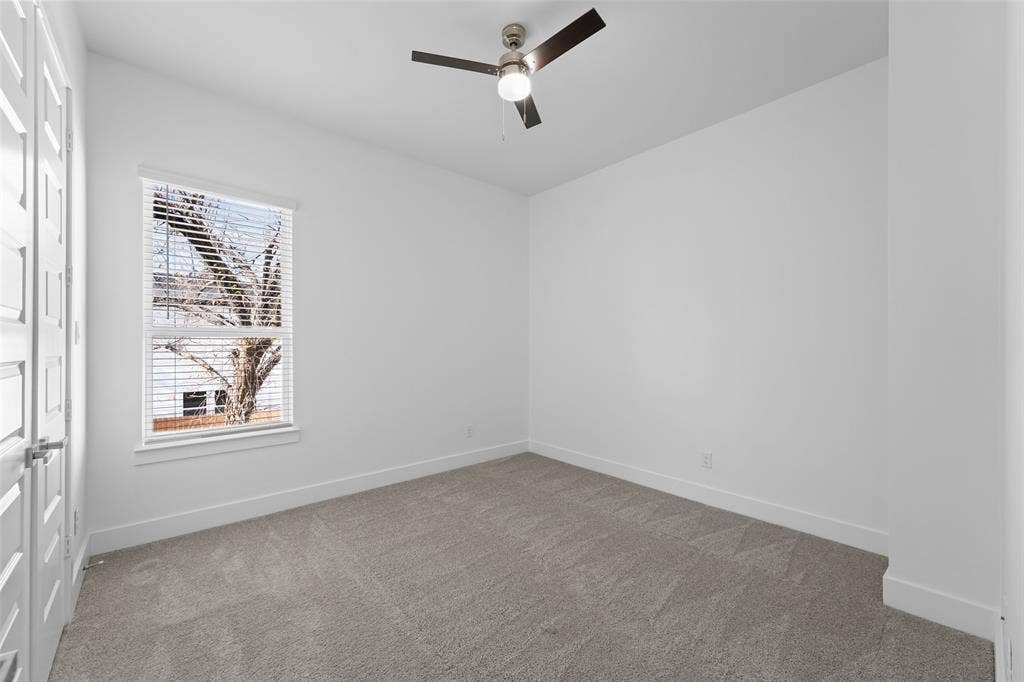 1320 Compton Street, Dallas, TX 75203