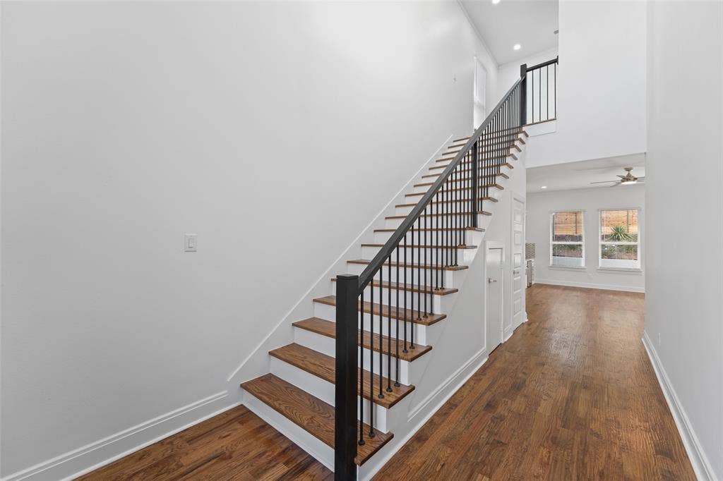 1320 Compton Street, Dallas, TX 75203