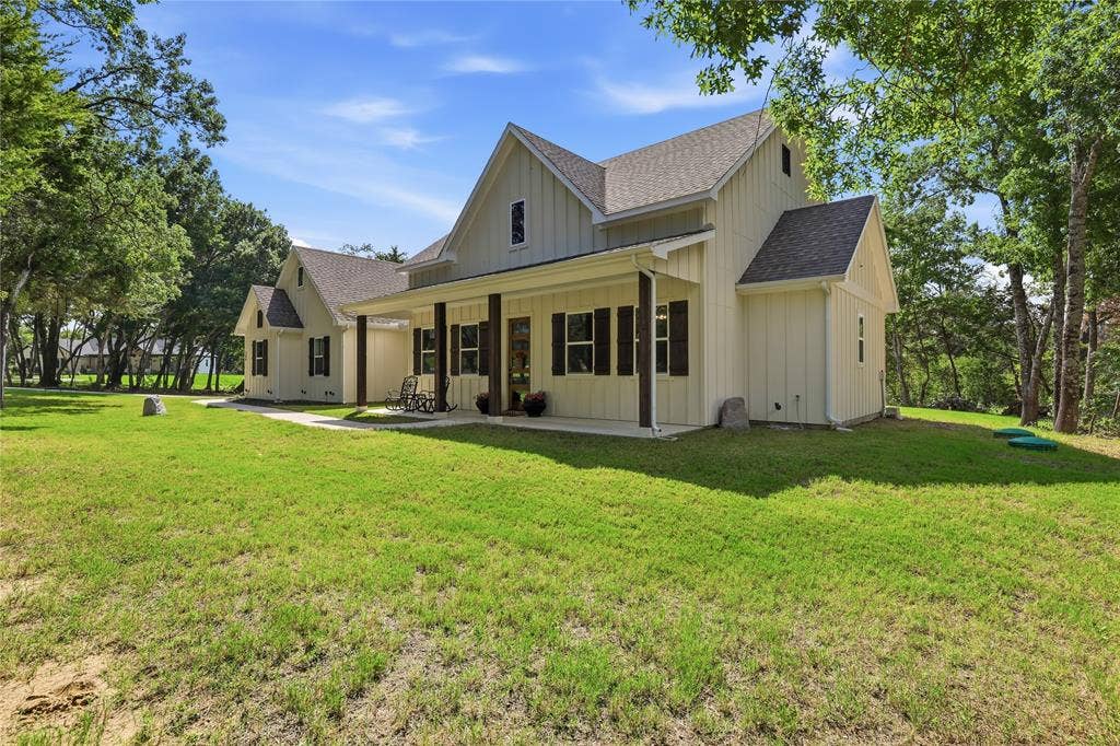 308 Constitution Court, Weatherford, TX 76088 308 Constitution Court, Weatherford, TX 76088